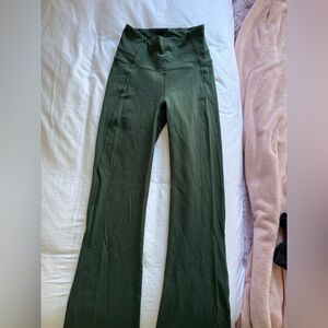 Lululemon forest green flare leggings